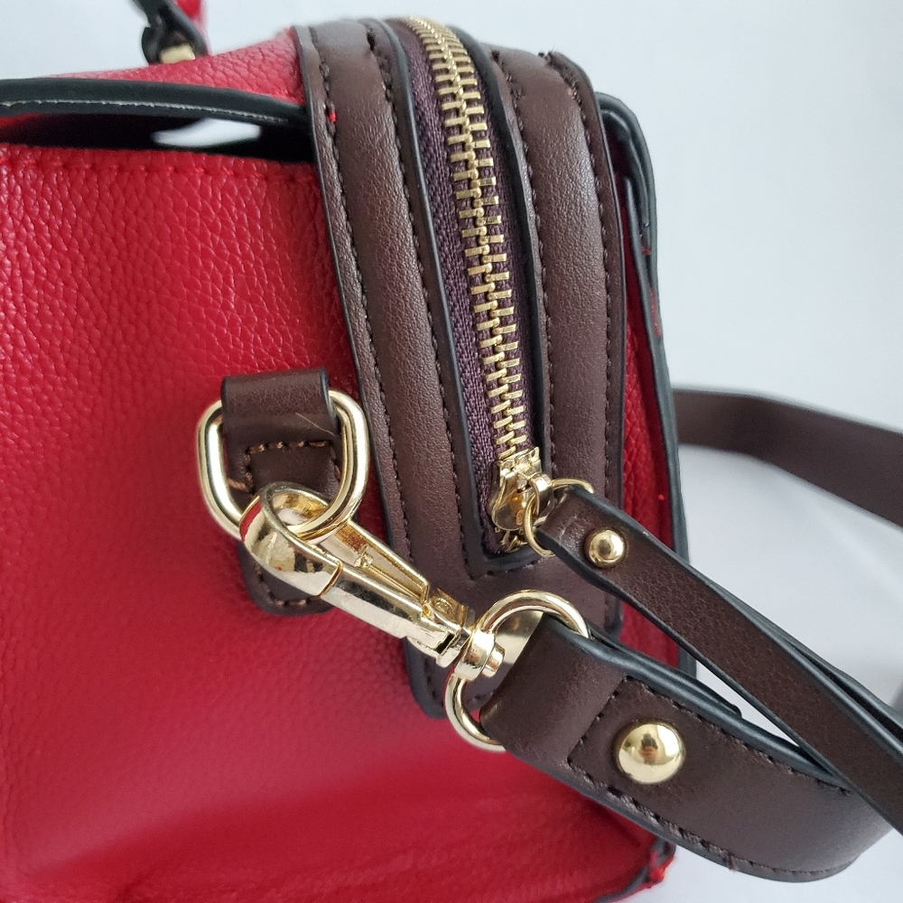 NWT Red Box Shape Handbag - Picture 9 of 11